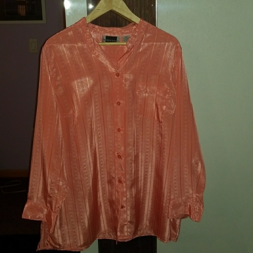 Maggie Barnes blouse size: 18W